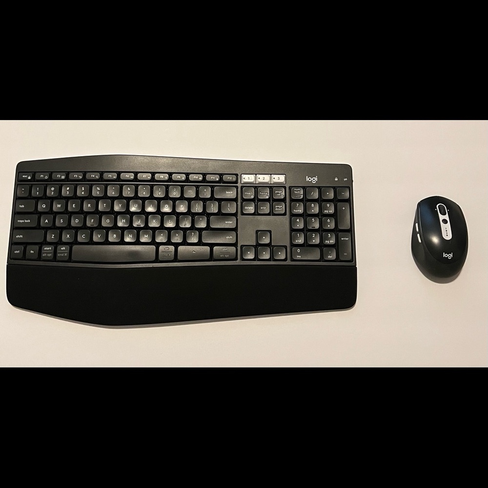 Logitech MK825 Wireless Keyboard/Mouse Combo